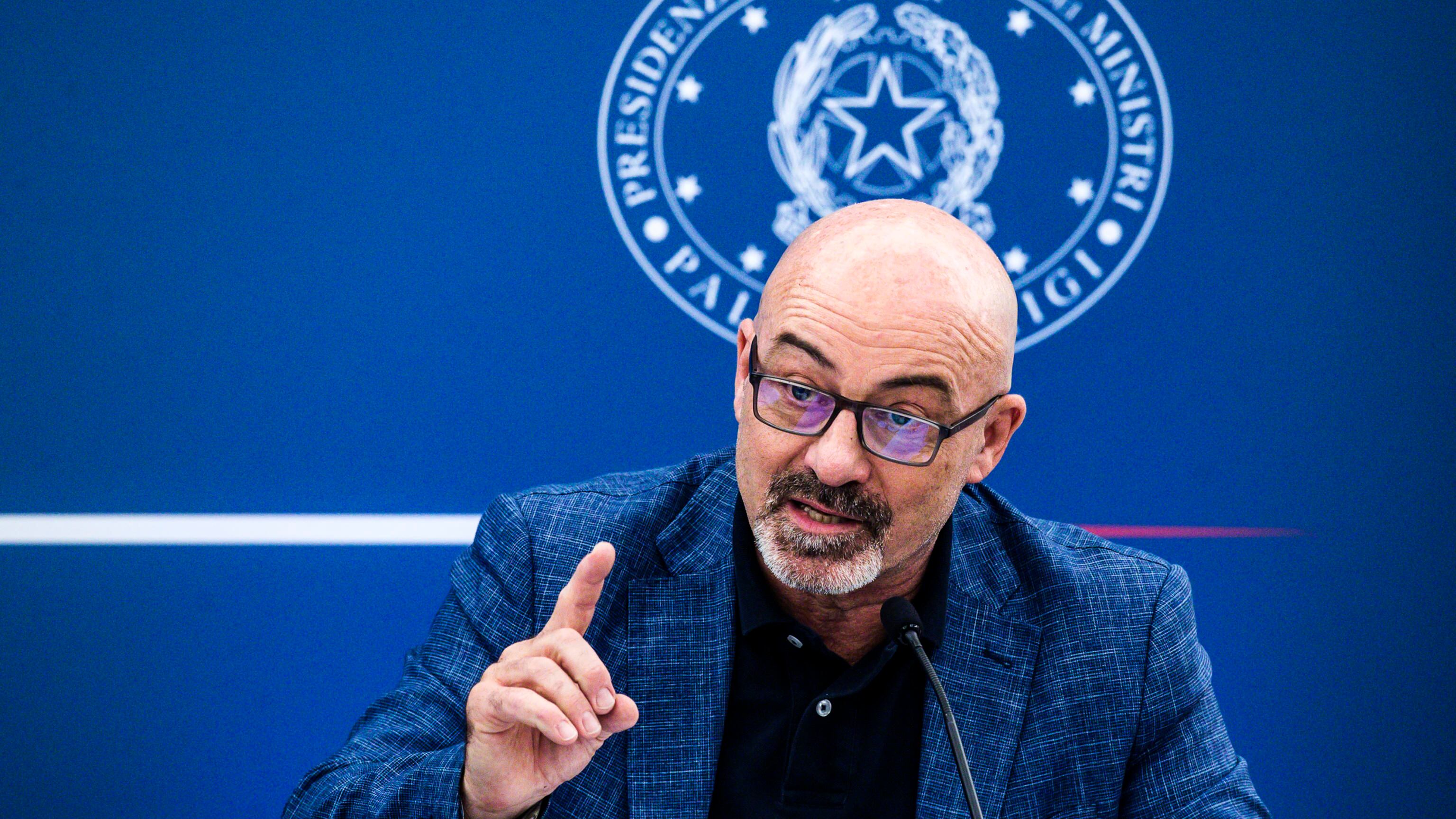 Player spaziale unico, molta passerella poca sostanza. "I tempi sono lunghi"