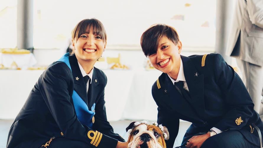 Il gesto "anti-Verona", due donne della Marina si sposano a La Spezia