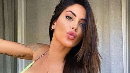 "Non fai nulla in casa, solo selfie": Guendalina Tavassi zittisce le hater