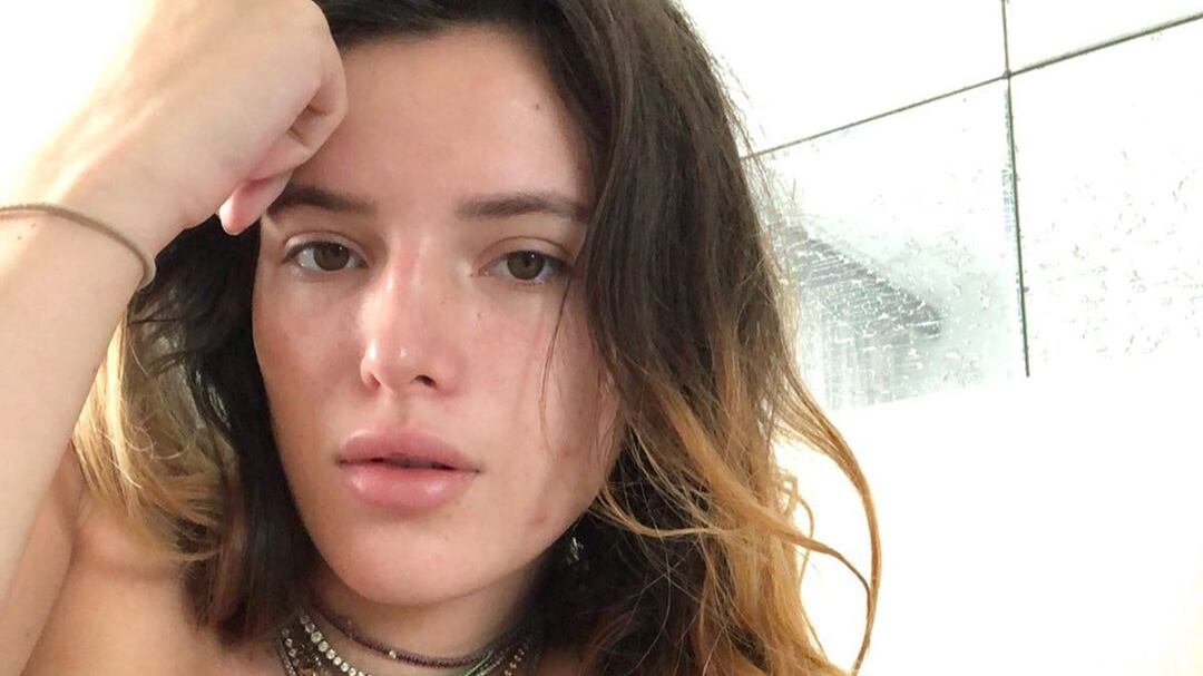Bella Thorne contro il deepfake: "Il mio volto sofferente sul corpo di una che si masturbava"