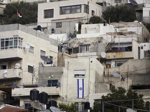 In Israele continuano le aggressioni. Netanyahu vede Kerry a Berlino
