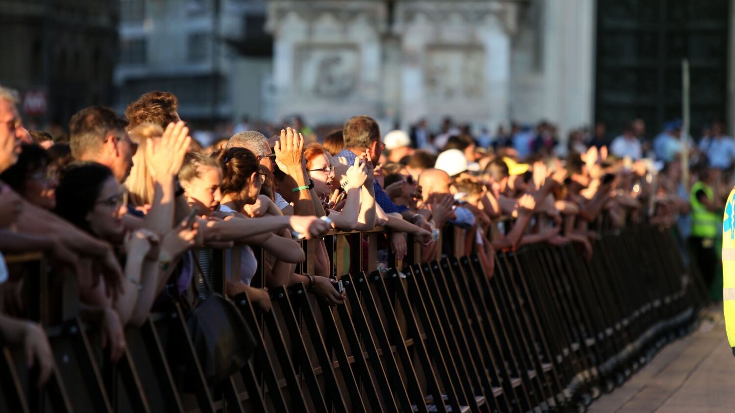 Milano, vince la paura entrare nella "gabbia" mette l'ansia a molti