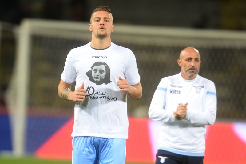 Lazio a Bologna con la maglia di Anna Frank 4