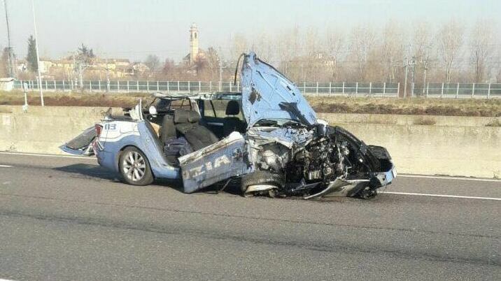E al volante vince l'anarchia: tre milioni di punti decurtati