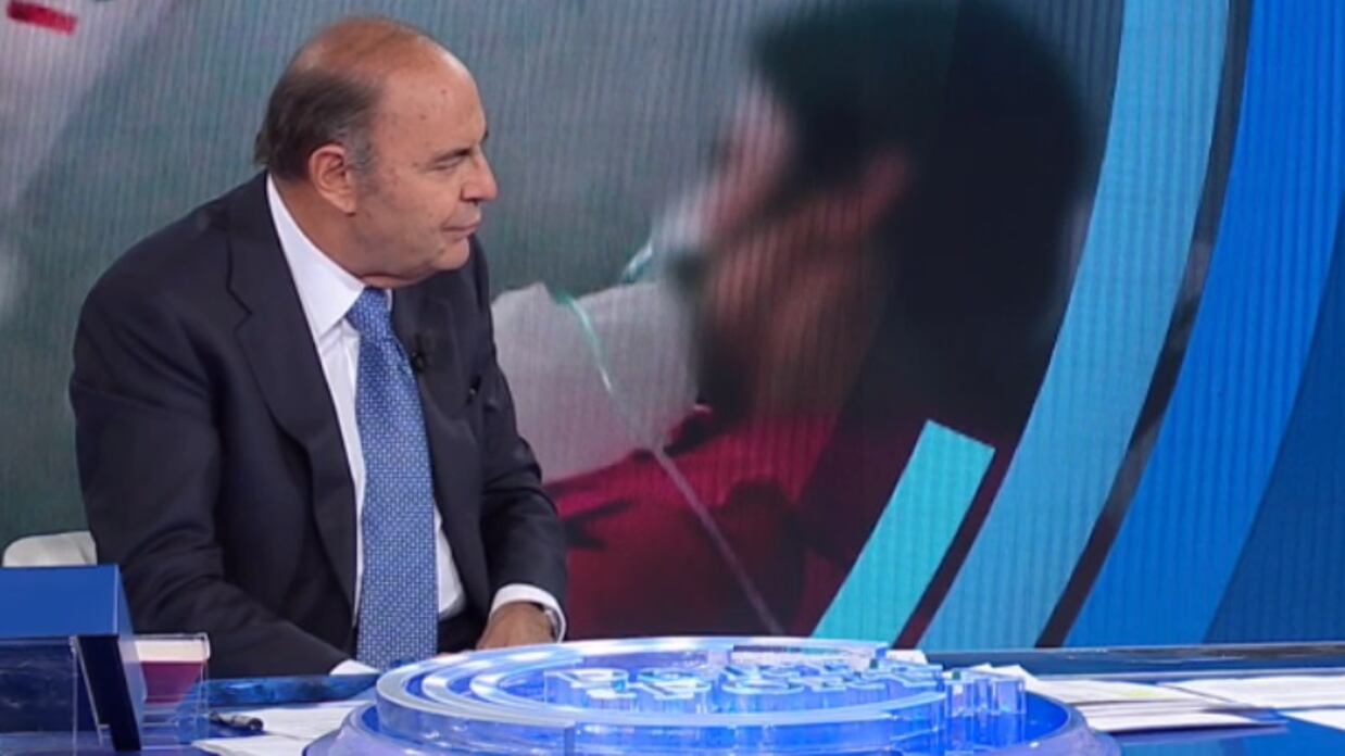 "Ho un sospetto sui nuovi casi". Così Vespa imbarazza il governo
