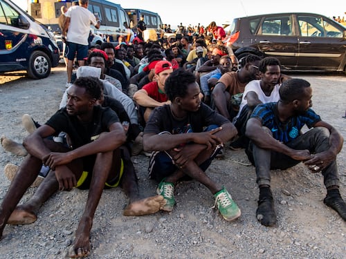 “Jihadisti tra i clandestini”. I primi barchini per la Spagna