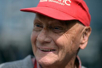 Addio a Niki Lauda, storico pilota di Formula 1 12