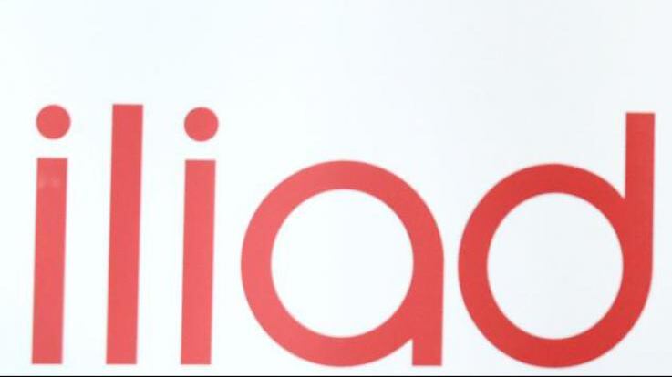 Iliad sbanca in Italia: record di SIM e la concorrenza corre ai ripari
