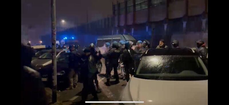 Scontri tra agenti e militanti di Casapound a Casal Bertone 3