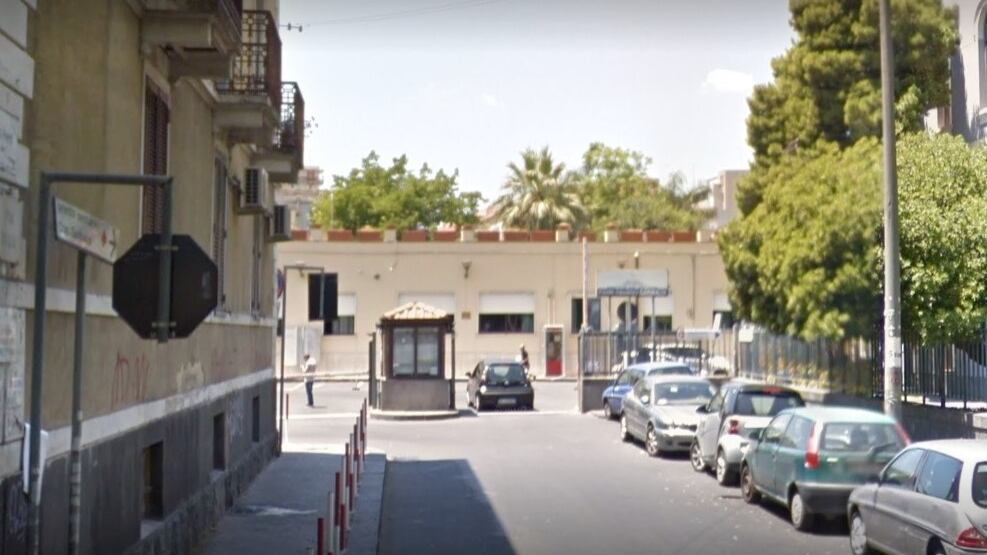 Catania, discute coi genitori e si lancia dal balcone: muore 13enne