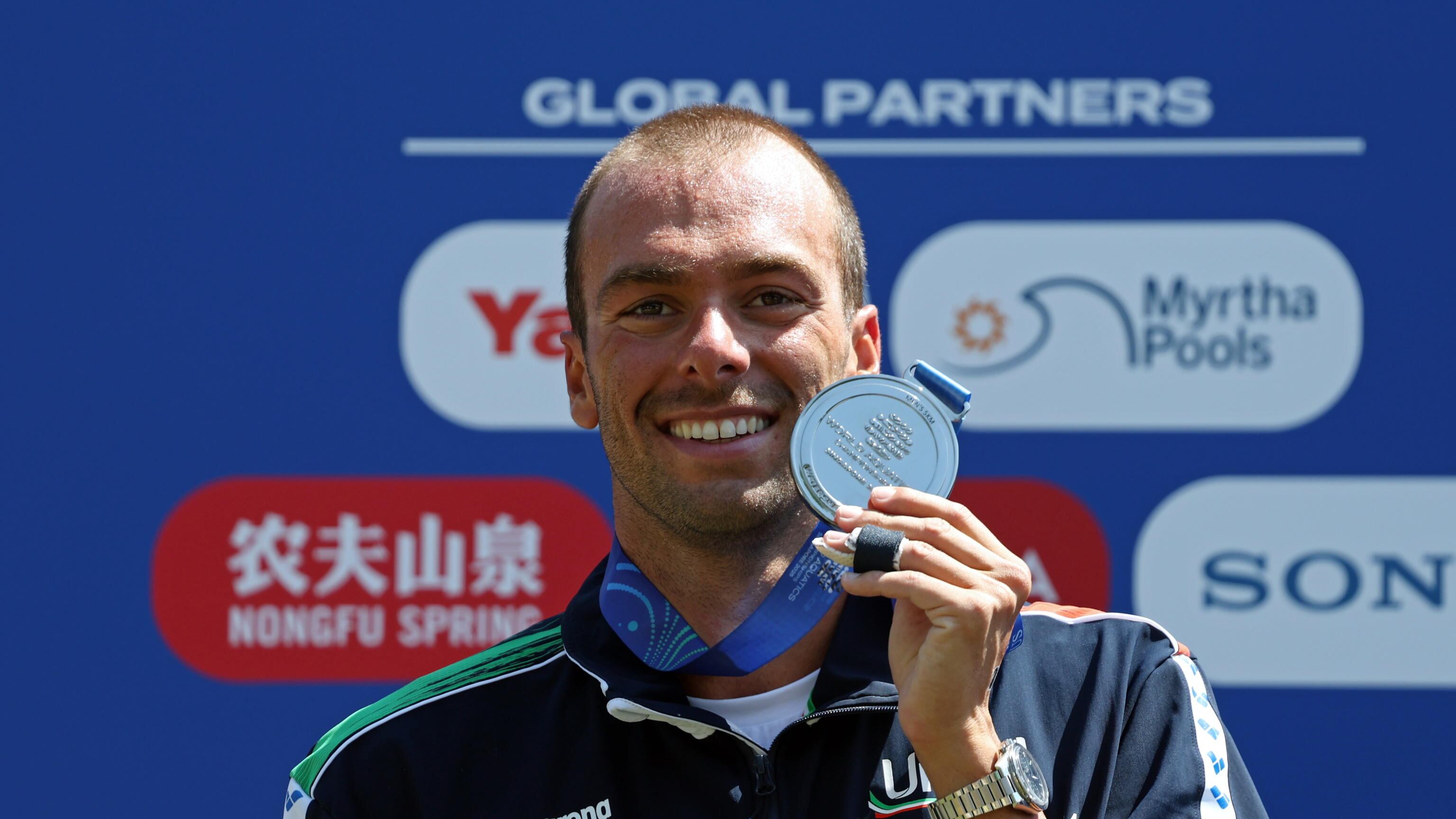 Mondiali di nuoto, Paltrinieri d’argento con il dito rotto. "La mia gara più dura"