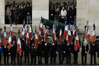 La Francia s'inchina al gendarme eroe 2