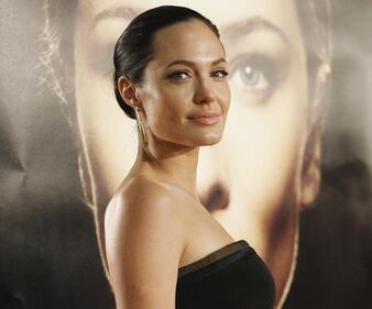 Angelina Jolie, immagini della sexy attrice 30