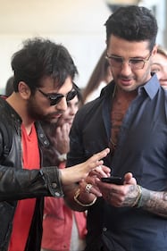 Fabrizio Corona a un party 3