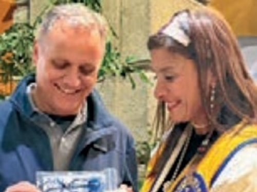 Grazie ai Lions Club Italiani un paio di occhiali ai più sfortunati