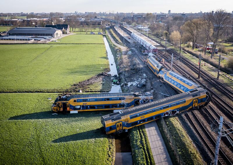 Incidente treno Olanda 12
