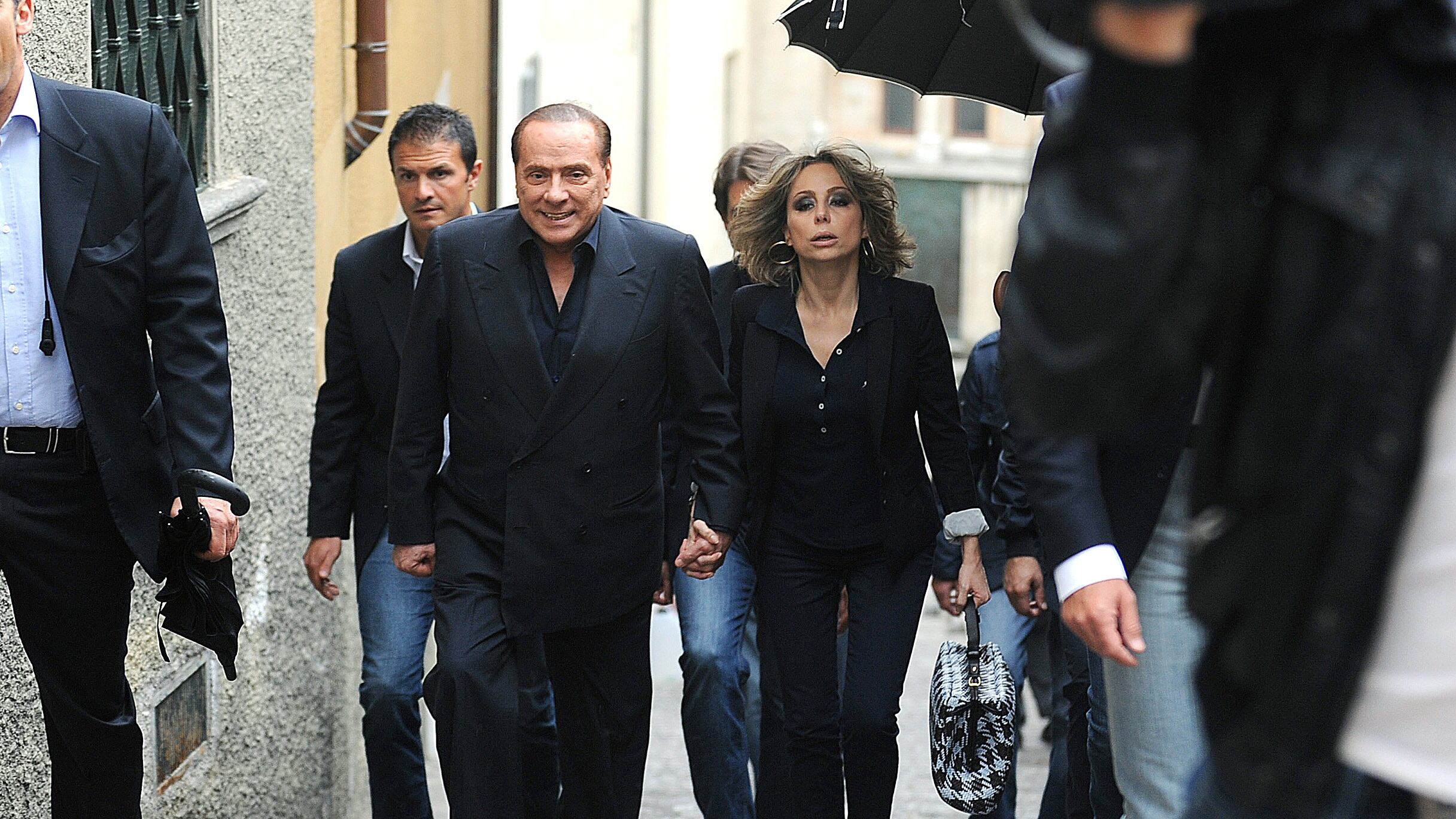 La delusione di Berlusconi: io, vittima di un parricidio
