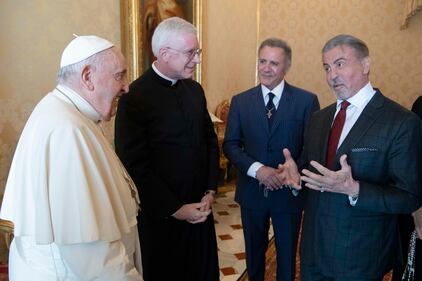 Sylvester Stallone da papa Francesco: le foto in Vaticano 2