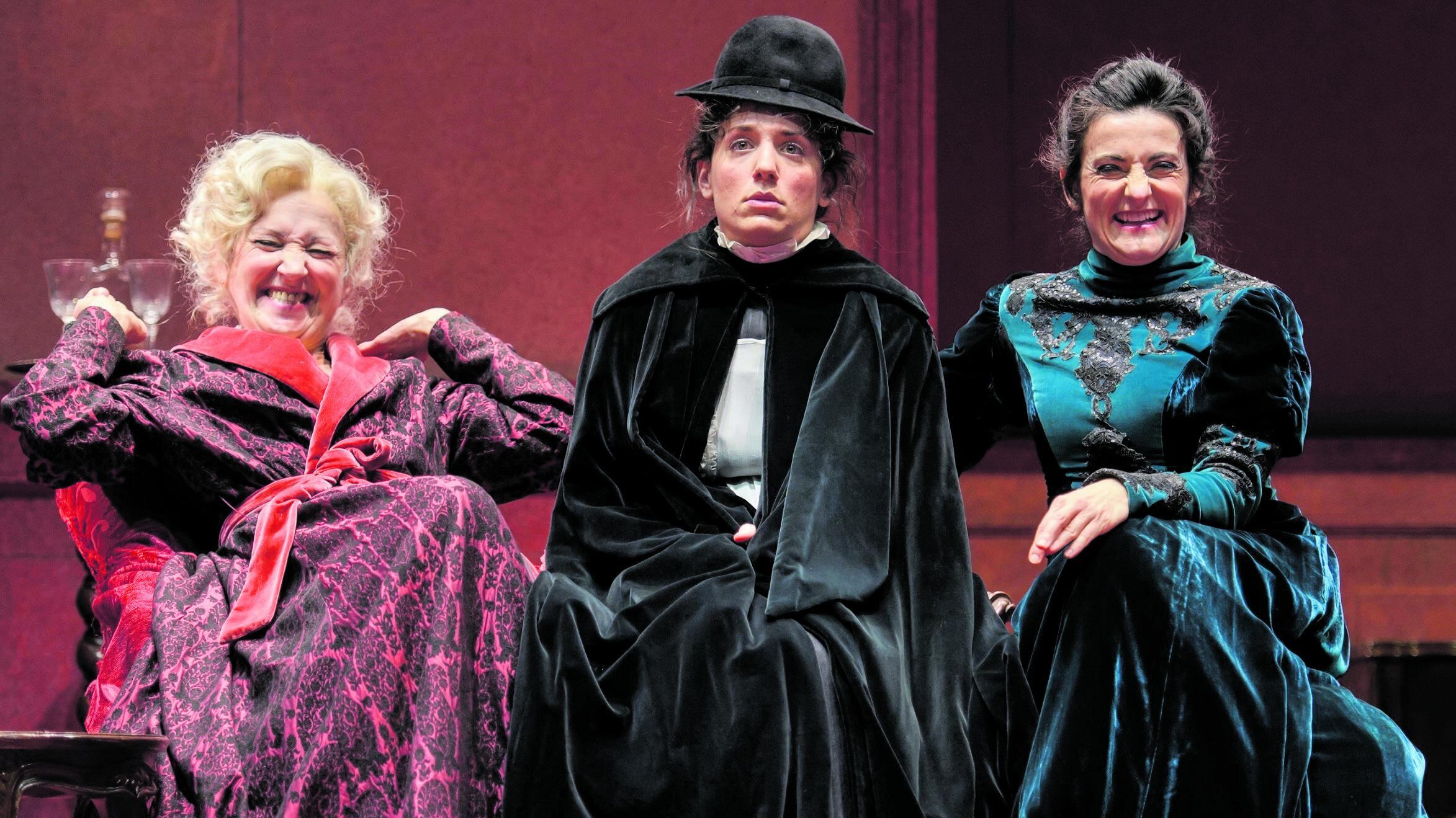 "Boston Marriage" commedia brillante che vuole esaltare la libertà femminile