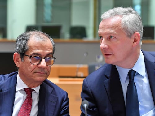 La lettera dell'Italia a Bruxelles Tria apre, M5s e Lega chiudono