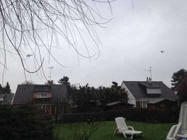 Terroristi asserragliati in un'azienda a Dammartin-en-Goele 7