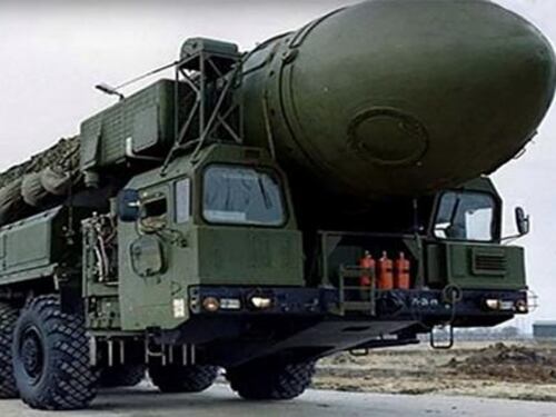 La Cina schiera missili balistici al confine con la Russia
