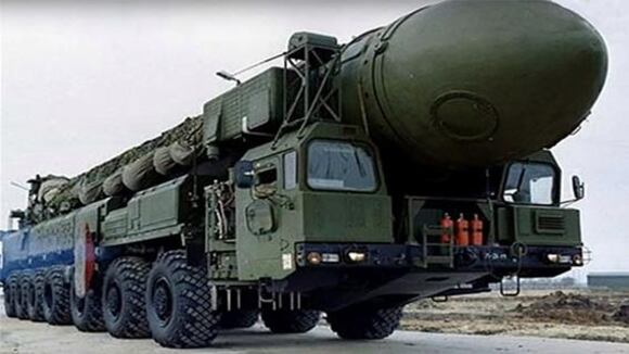 La Cina schiera missili balistici al confine con la Russia