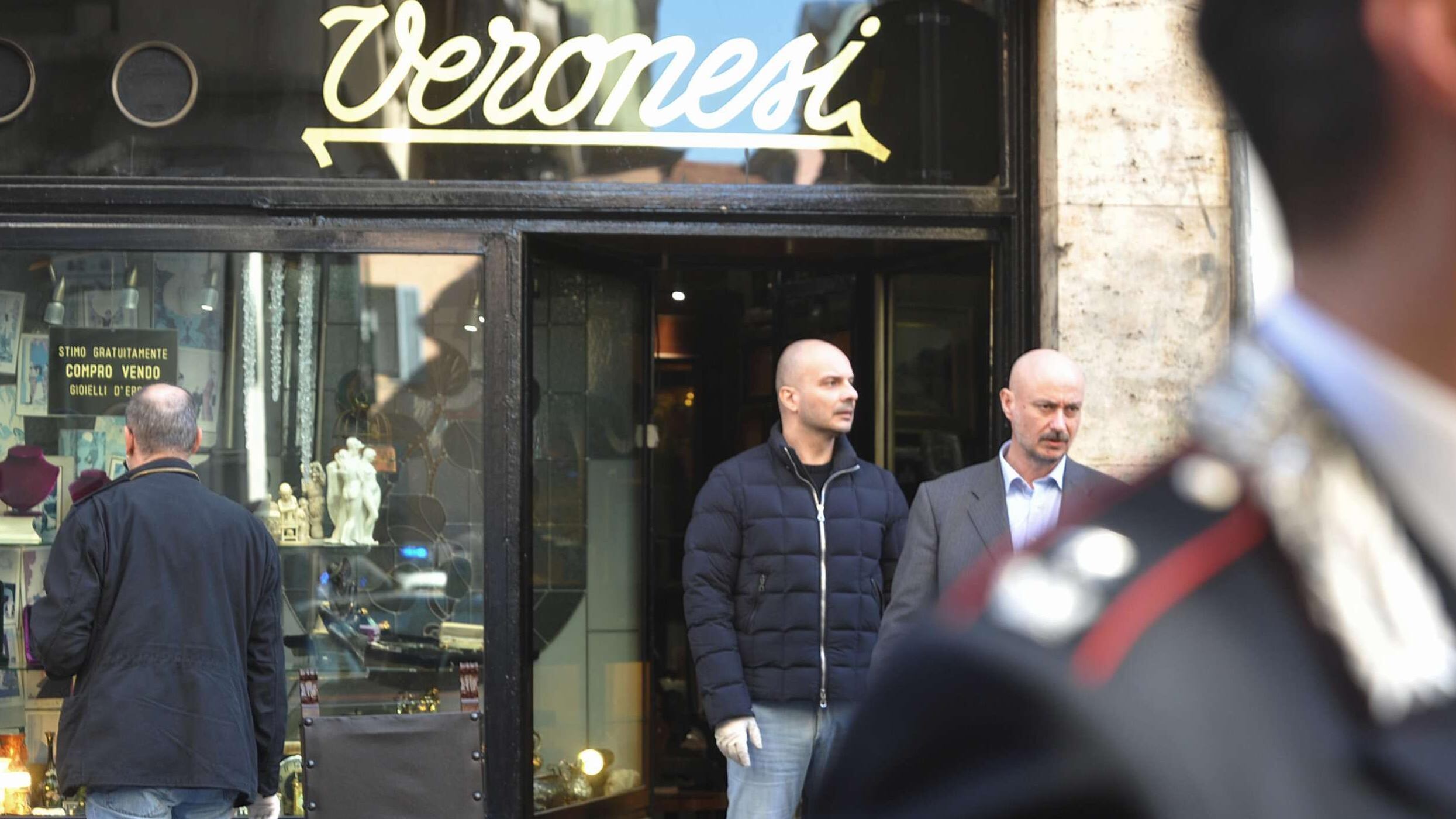 «Un cacciavite e un martello Così ho colpito il gioielliere»