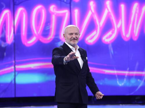 La dittatura liberal del sorriso