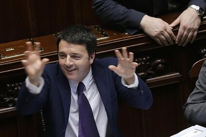 Caffè, succo, evidenziatori in bocca: le distrazioni di Matteo 12