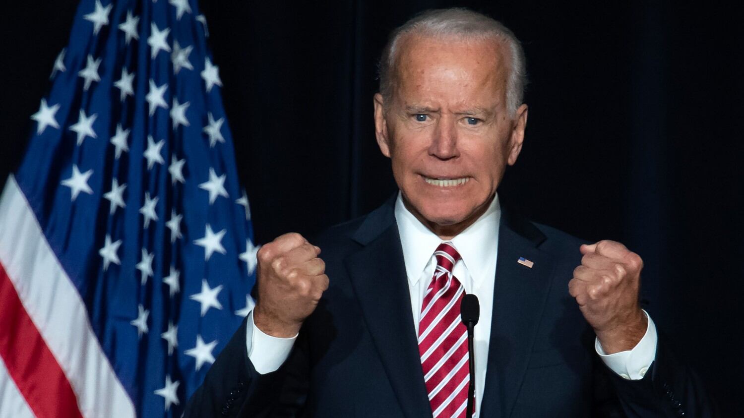Trump: "Con Zelensky parlai di Biden", i democratici sognano l'impeachment