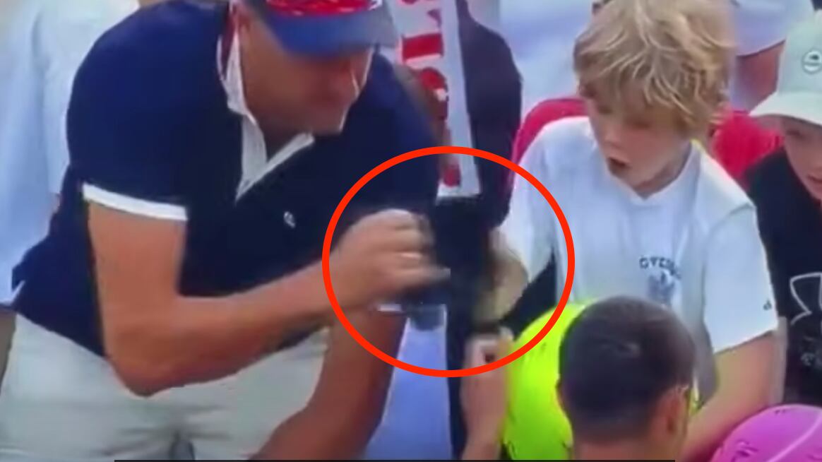 US Open, bufera su un milionario polacco: ruba il cappellino a un bambino, era il regalo di Majchrzak