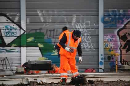 Gli antagonisti sabotano i treni 7