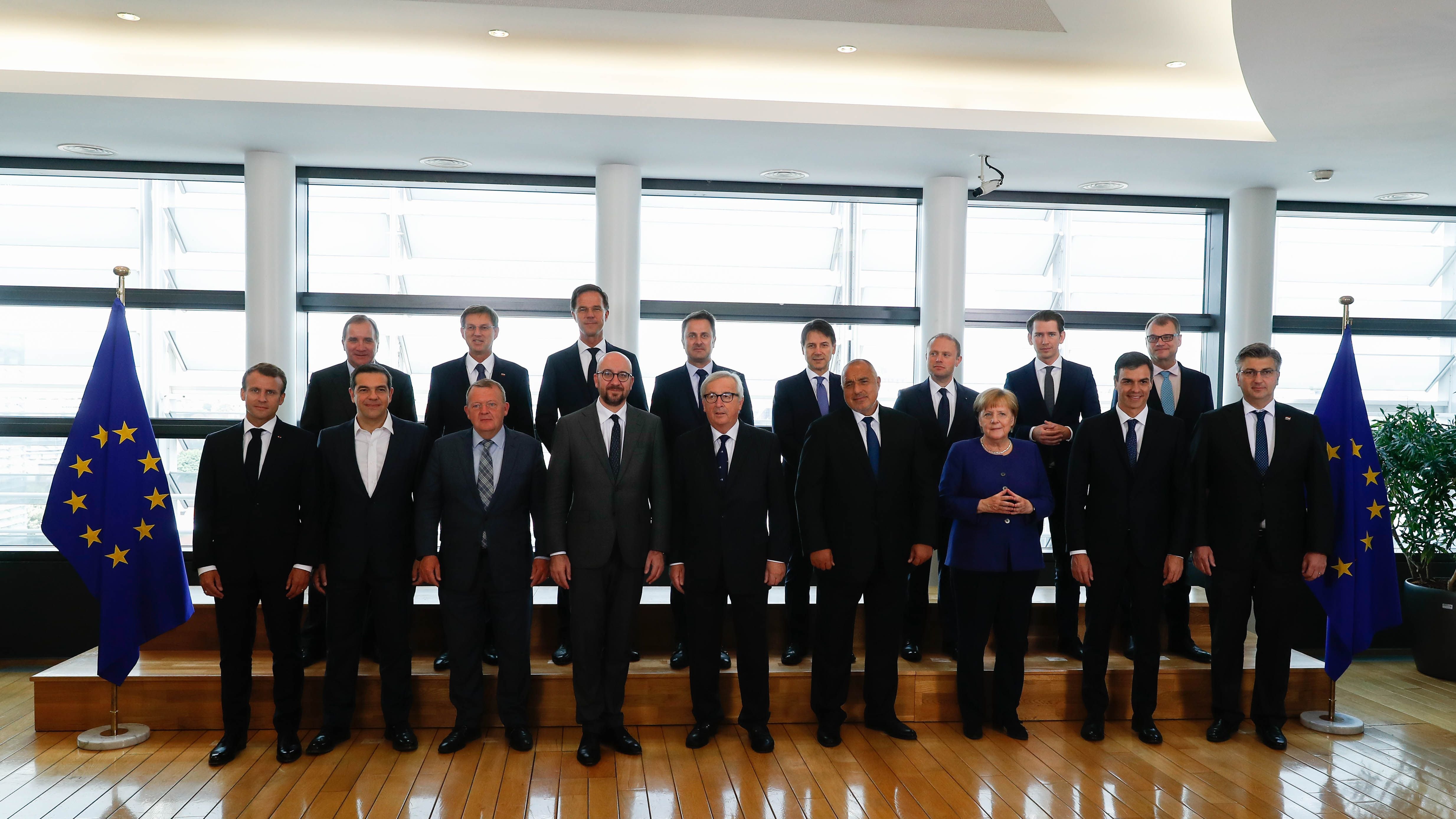 Via al summit della discordia: così l’Europa rischia tutto