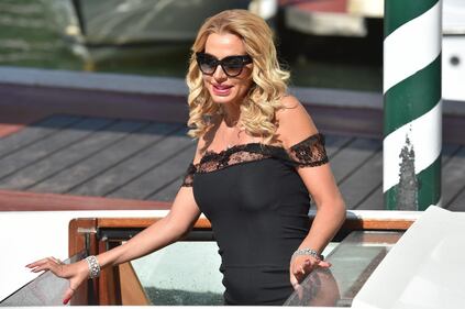 Valeria Marini, nude look alla Mostra del Cinema di Venezia 25