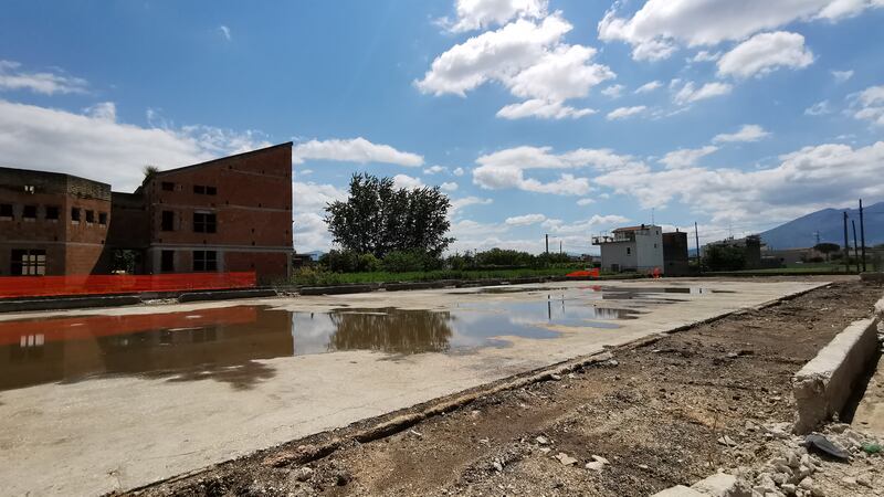 Agrimonda, l'ex rivendita di fitofarmaci che continua a sprigionare veleni 1