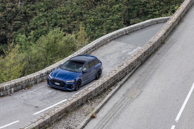 Audi RS6 Performance 2023: guarda la gallery del primo contatto 8