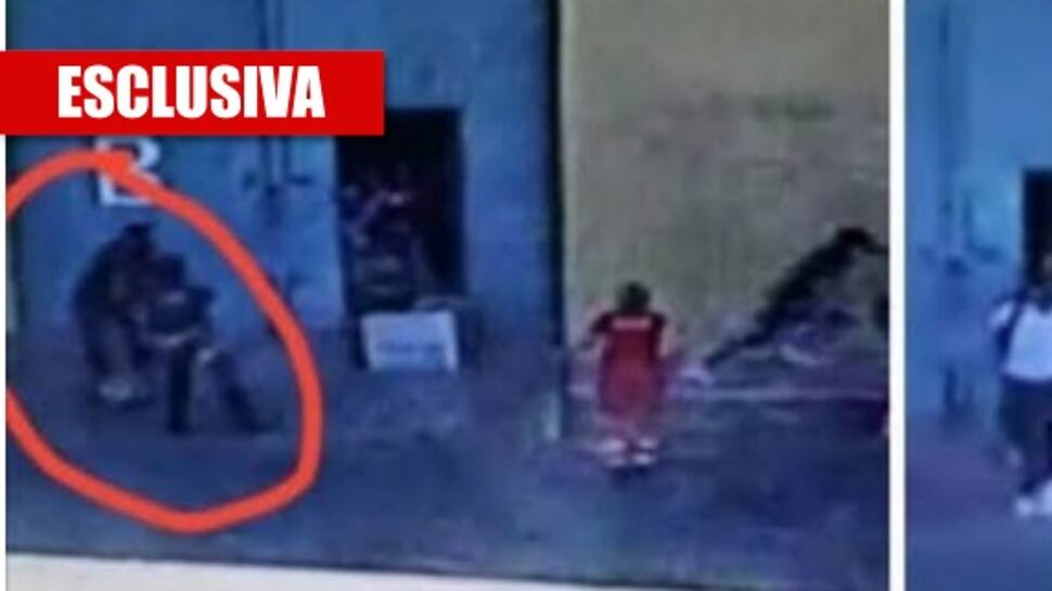 I migranti fuggono dal centro, il video choc: agente travolto