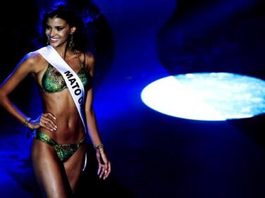 Jakelyne Oliveira, la supermodella di Ronaldinho 4