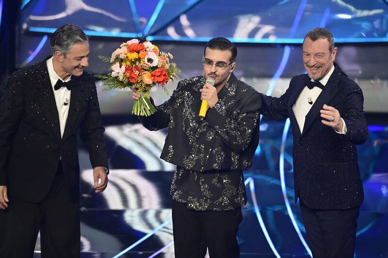 Sanremo 2024: ecco il look della finalissima del Festival di Geolier 2