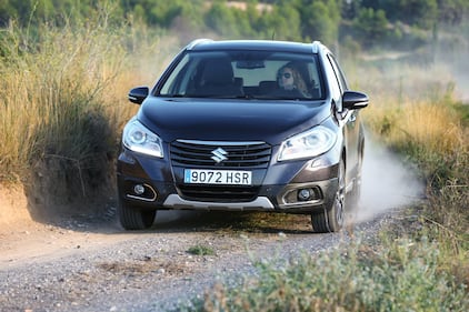 “Economy Run”: 33 km/l con Suzuki S-CROSS  14