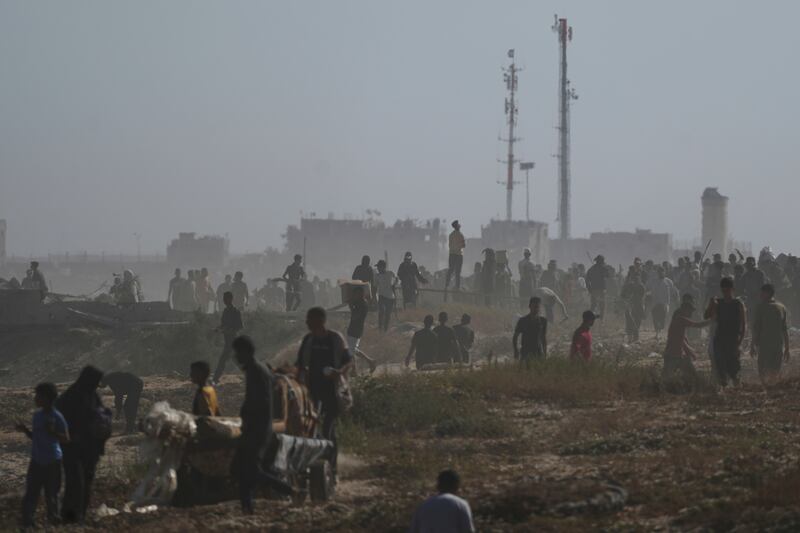 Caos aiuti a Gaza: le immagini della calca 4