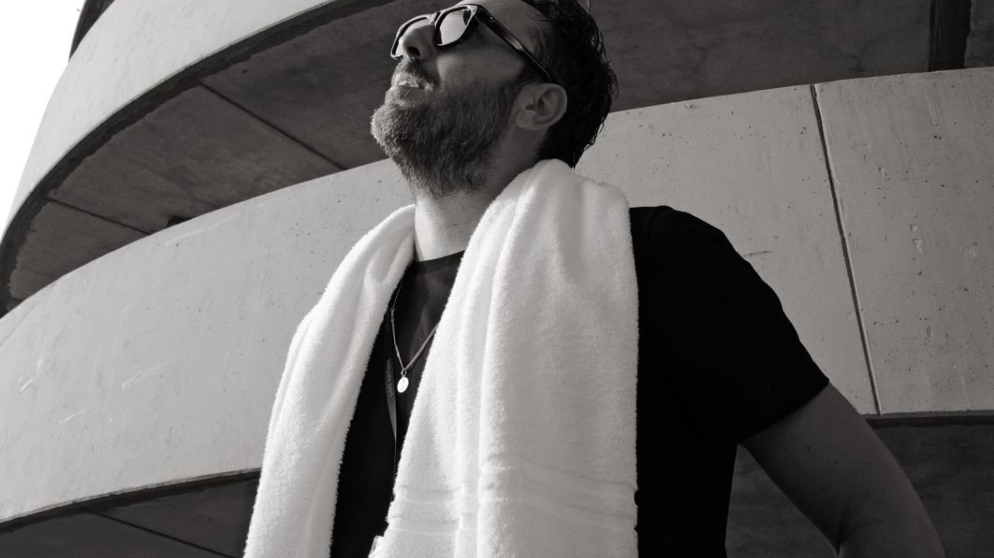 Musica al centro, zero slogan. Cremonini controtendenza