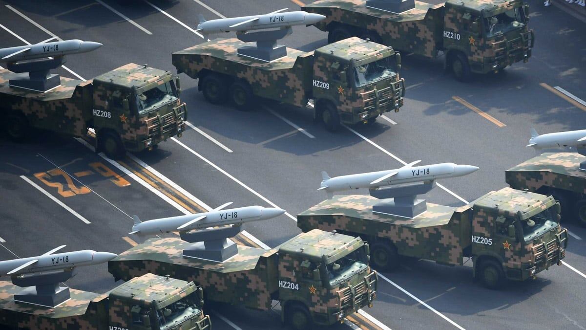 Missili furtivi YJ-18C per colpire la logistica Usa: la strategia cinese per una guerra nel Pacifico
