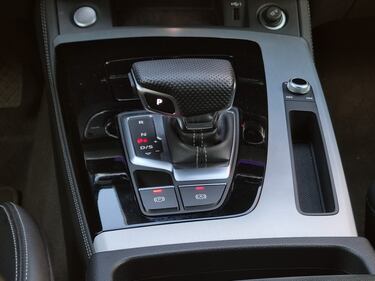 Audi Q5 Spoortback PHEV, guarda le foto 19