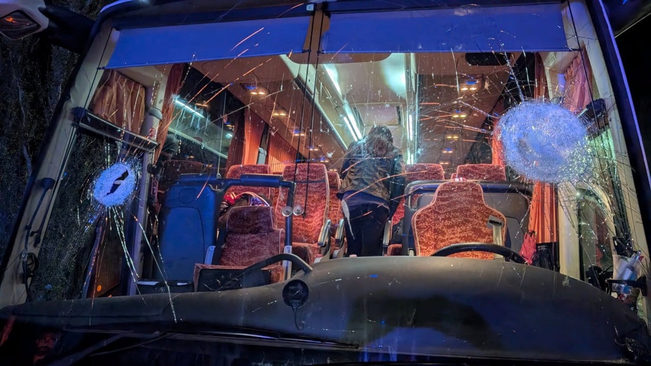 Assalto al bus, l'intercettazione che incastra gli ultrà: "Era quello più appuntito"