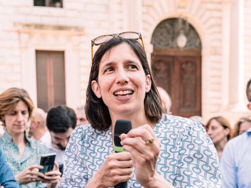 Schlein apre le porte a Iv (se diventa giustizialista)