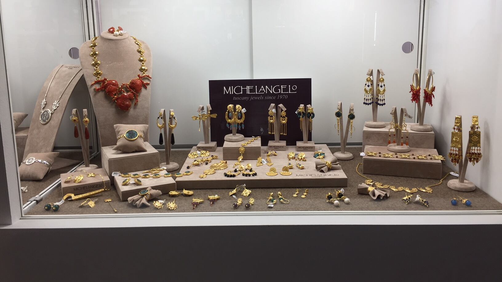 Fashion & Jewels, design forme e materiali per creazioni esclusive