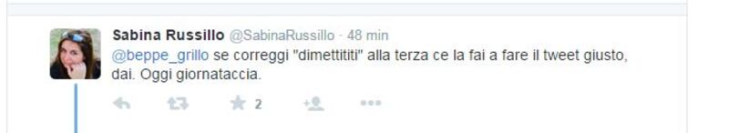 Le critiche della rete al tweet di Beppe Grillo 9