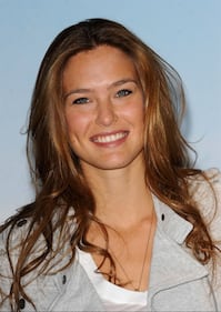 Bar Refaeli, sexy mamma col pancione 22